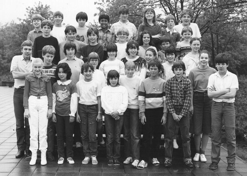 1983 vormelingen klas Jan vd Heuvel.jpg